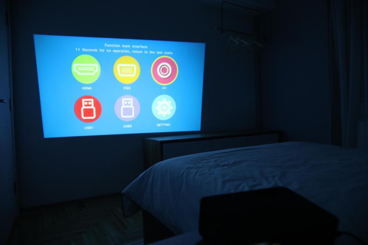 נובי סאד Modern Living Apt - Emberly - Private Parking מראה חיצוני תמונה